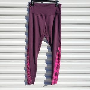 C9 by Champion plum leggings w pink laser pattern